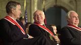 George Bush (l-r), Michail Gorbatschow und Helmut Kohl