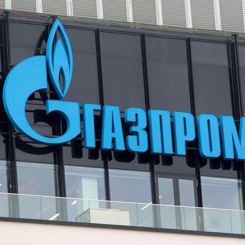 Das Gazprom-Logo an einer Niederlassung des russischen Staatskonzerns in St. Petersburg
