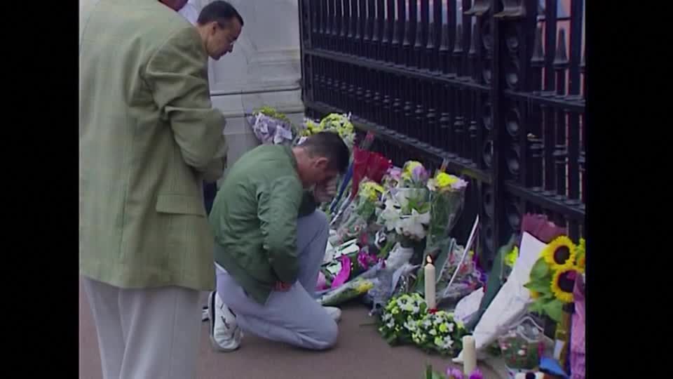 Video: Unvergessen: Vor 25 Jahren starb Prinzessin Diana