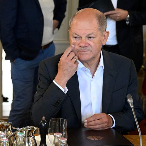 Umfrage zum Vertrauen in den Staat