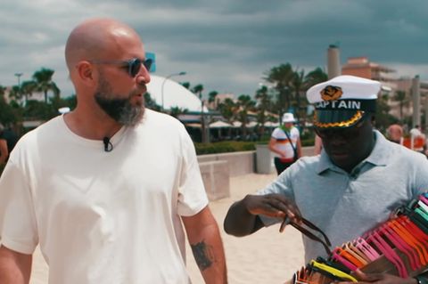 RTL-Reporter Felix Hutt berichtet über die Schattenseiten der Insel Mallorca