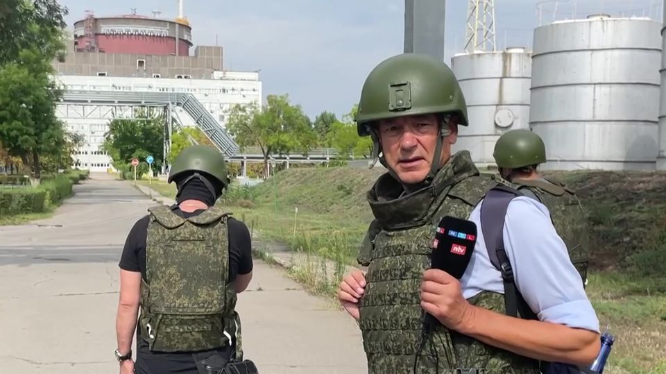 Reporter Munz erhält Zutritt zu AKW Saporischschja in der Ukraine Reporter Munz erhält Zutritt zu AKW Saporischschja in der Ukraine