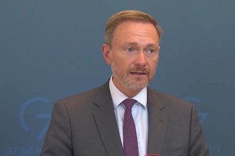 Video: Lindner: G7-Staaten wollen Preisdeckel für russisches Öl durchsetzen