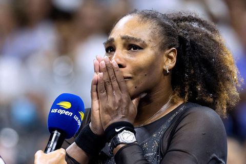Serena Williams weint nach dem Ausscheiden bei den US Open