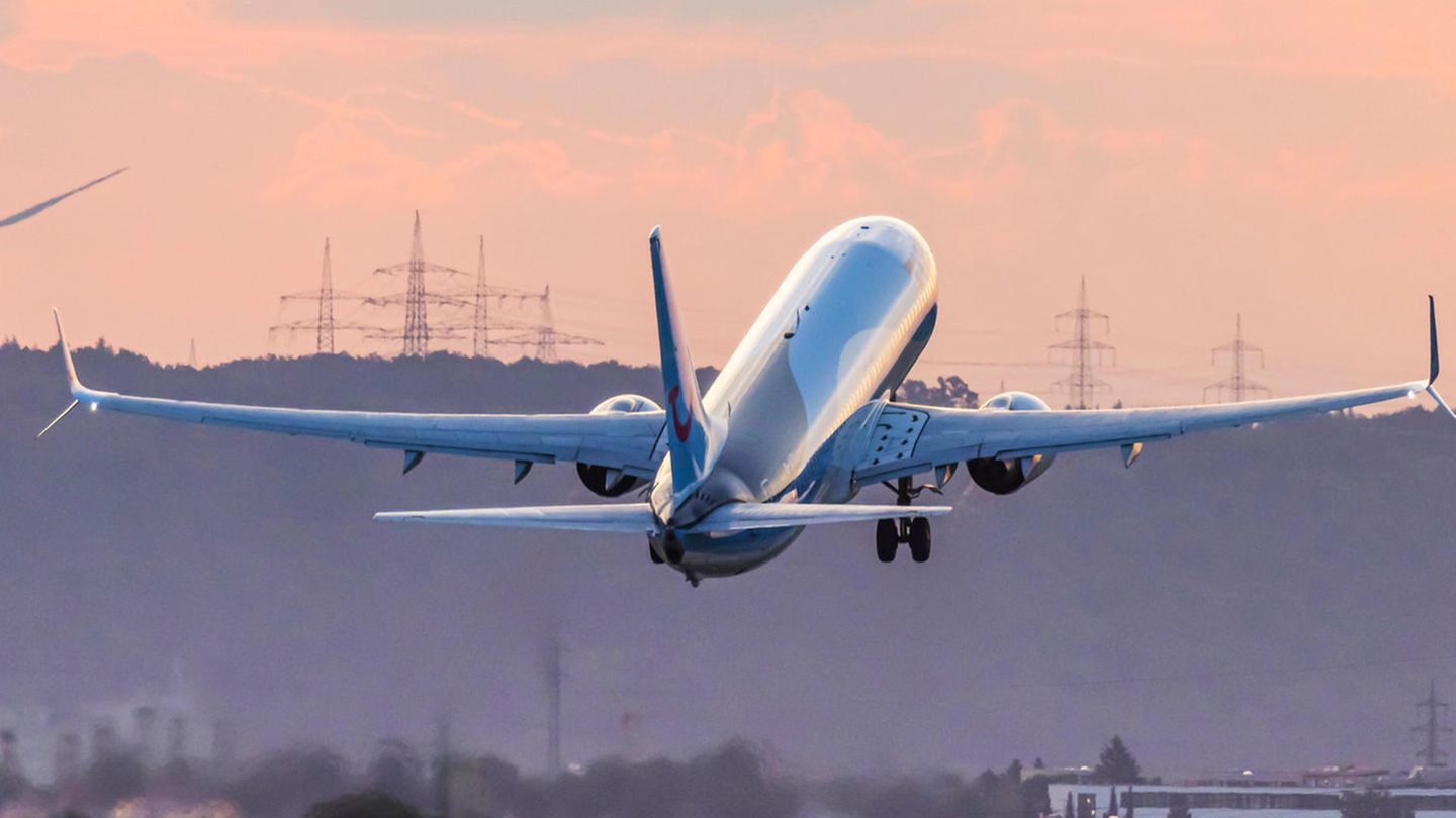 Flugzeug Tui