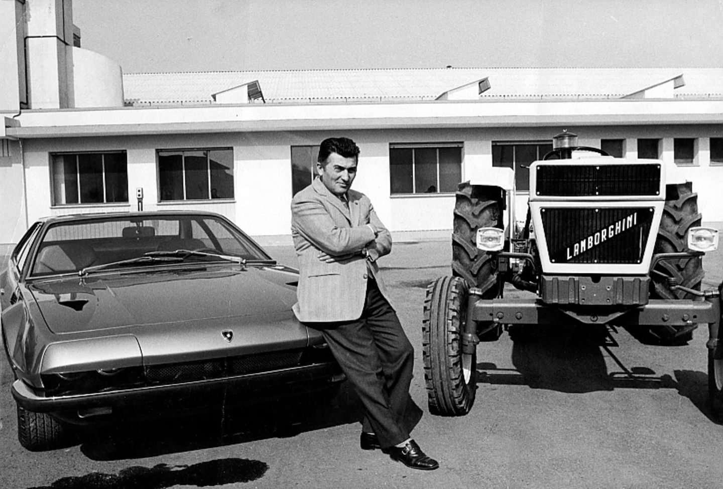 Lamborghini V12