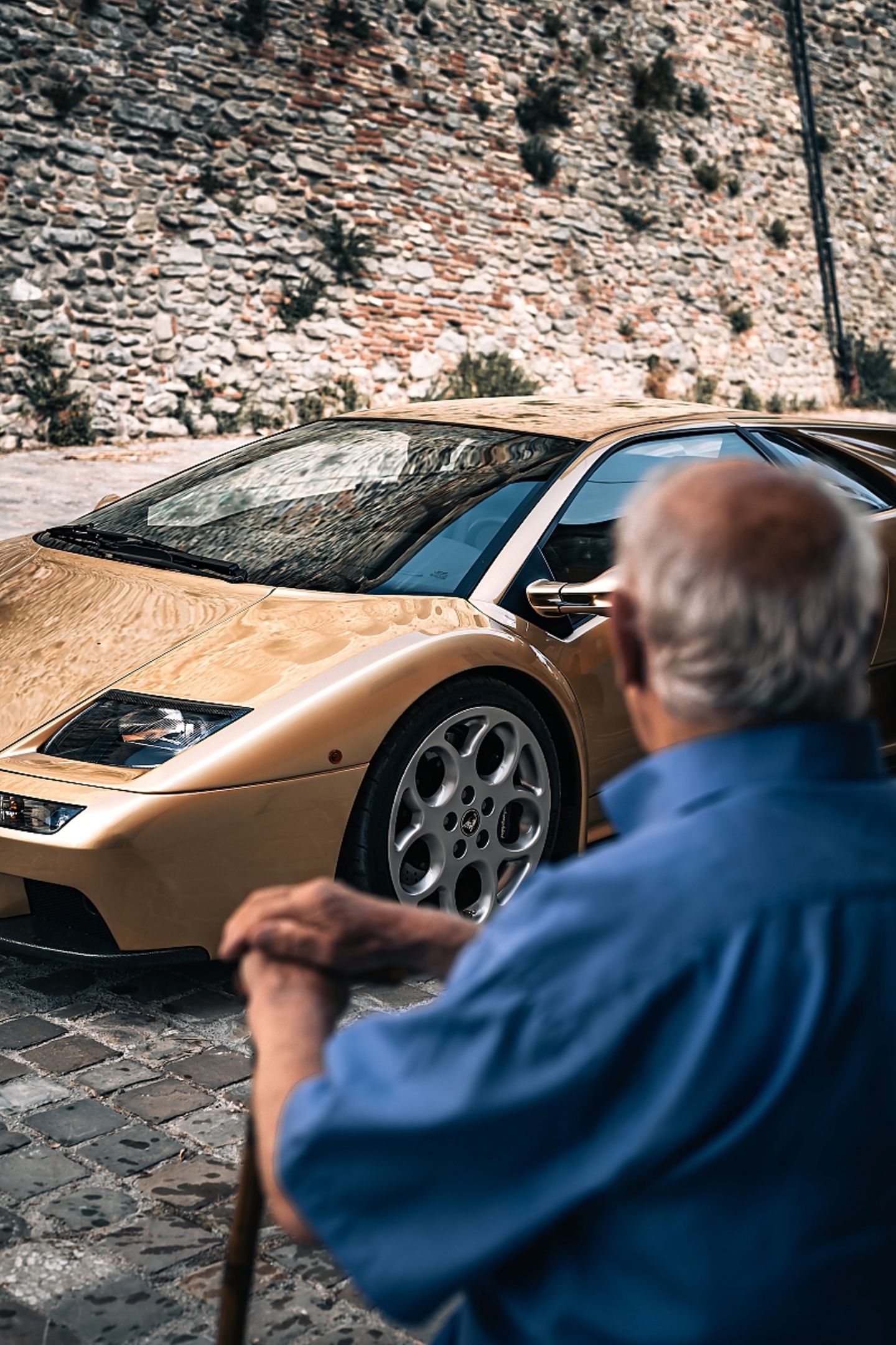 Lamborghini V12