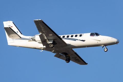Die vierköpfige Gruppe war mit einer Cessna 551 in Spanien gestartet. Das Flugzeug stürzte kurz vor der Küste Lettlands in die Ostsee. (Symbolbild)