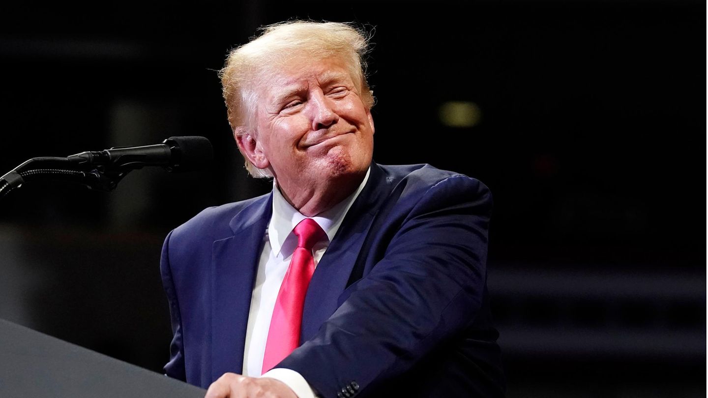 Donald Trump: Judge orders independent investigation of documents