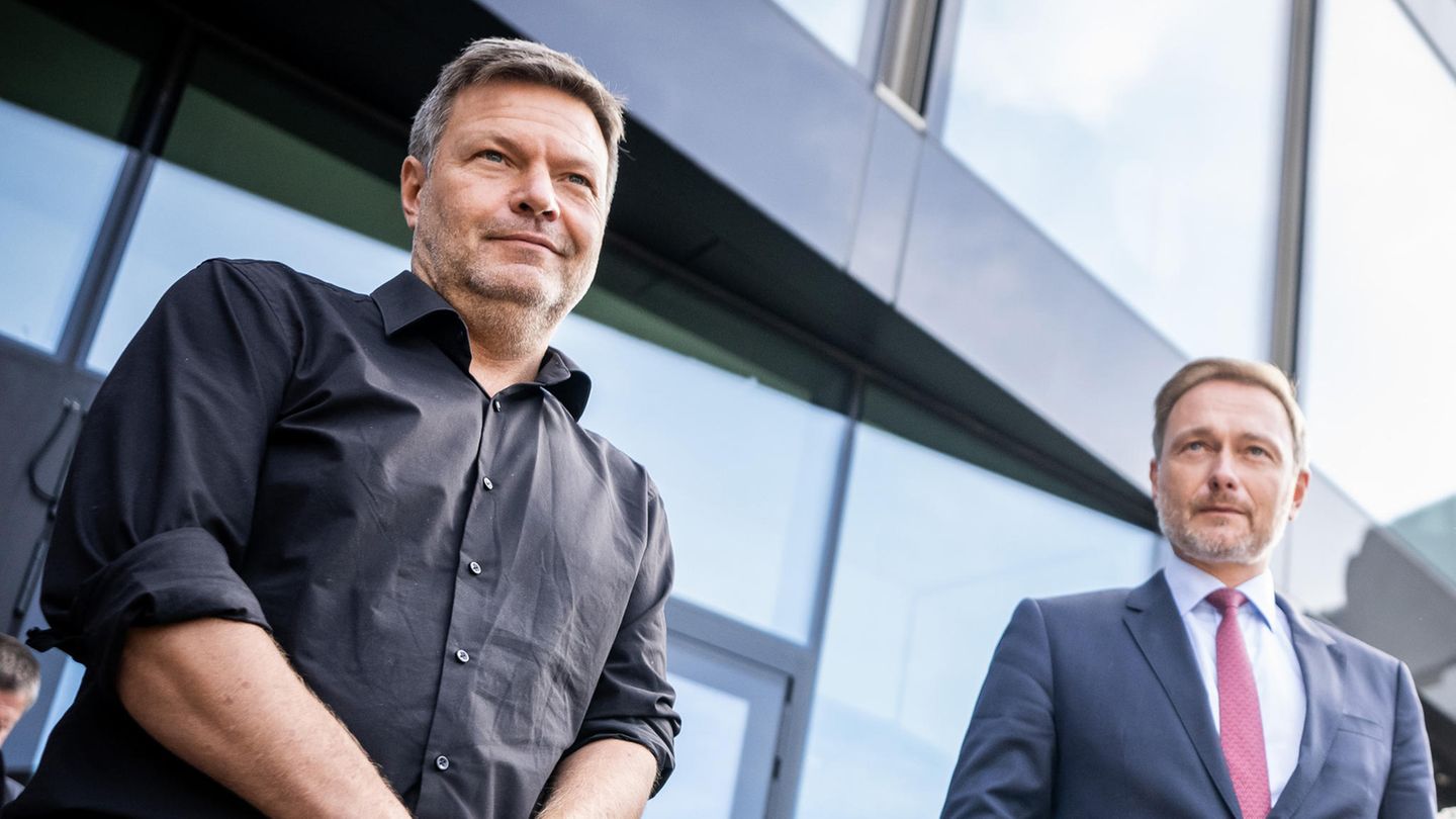 Bundeswirtschaftsminister Robert Habeck (Bündnis 90/Die Grünen) und Bundesfinanzminister Christian Lindner (FDP)