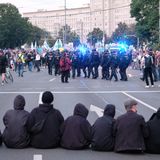 Straßenblockade durch linke Aktivisten