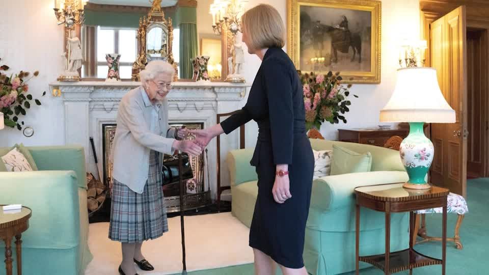 Nachfolge von Johnson: Liz Truss offiziell von der Queen zur britischen Premierministerin ernannt