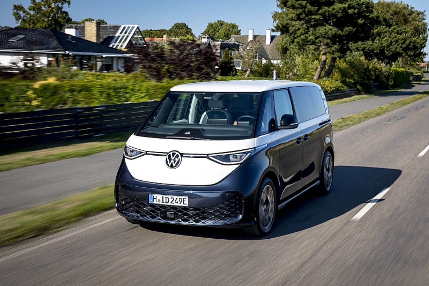 VW ID Buzz Pro