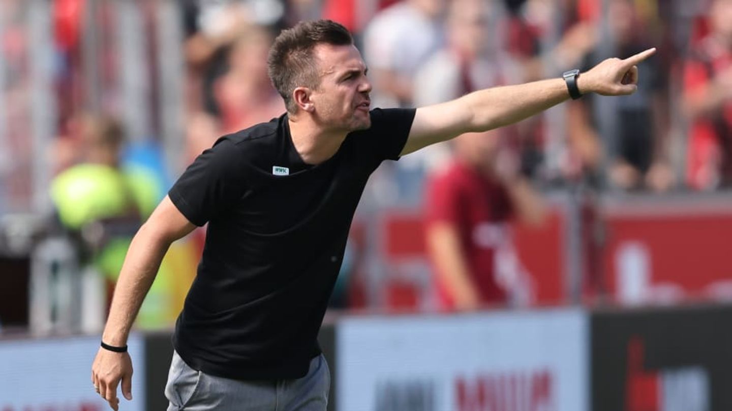 Maassen under observation at FC Augsburg – is Labbadia coming?