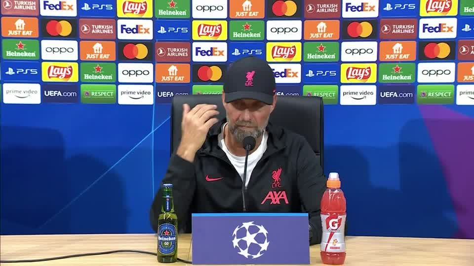 Video: Klopp nach 1:4-Klatsche selbstkritisch Video: Klopp nach 1:4-Klatsche selbstkritisch