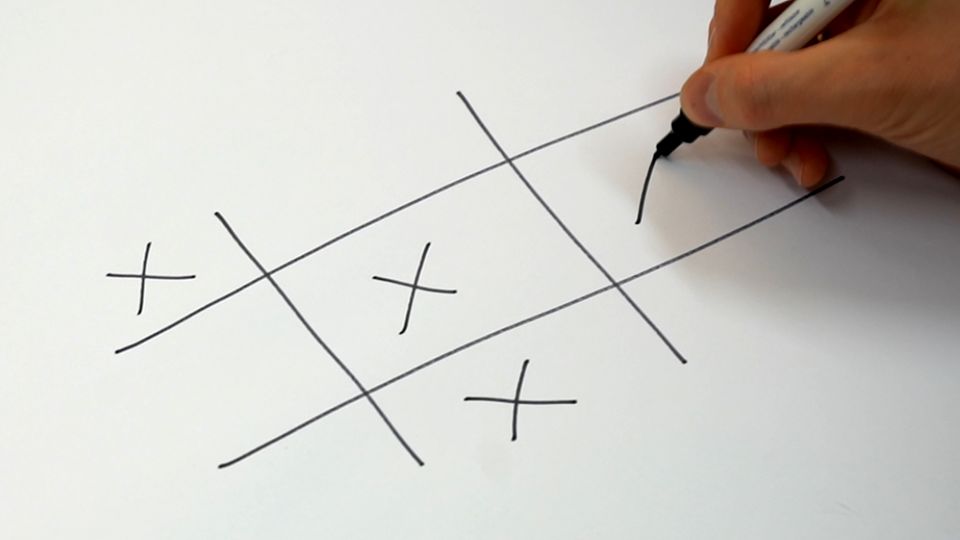 Rätsel: Können Sie die Kreuze verteilen, ohne Tic-Tac-Toe zu gewinnen?