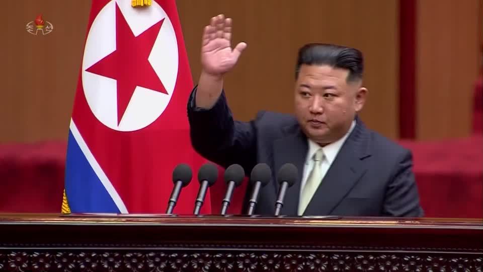 Familie kämpft für die Wahrheit: Von nordkoreanischen Soldaten erschossen: Wie der rätselhafte Tod von Lee Dae-jun zum Politikum wird Familie kämpft für die Wahrheit: Von nordkoreanischen Soldaten erschossen: Wie der rätselhafte Tod von Lee Dae-jun zum Politikum wird