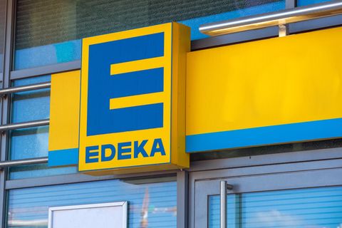 Eingang eines Edeka-Marktes