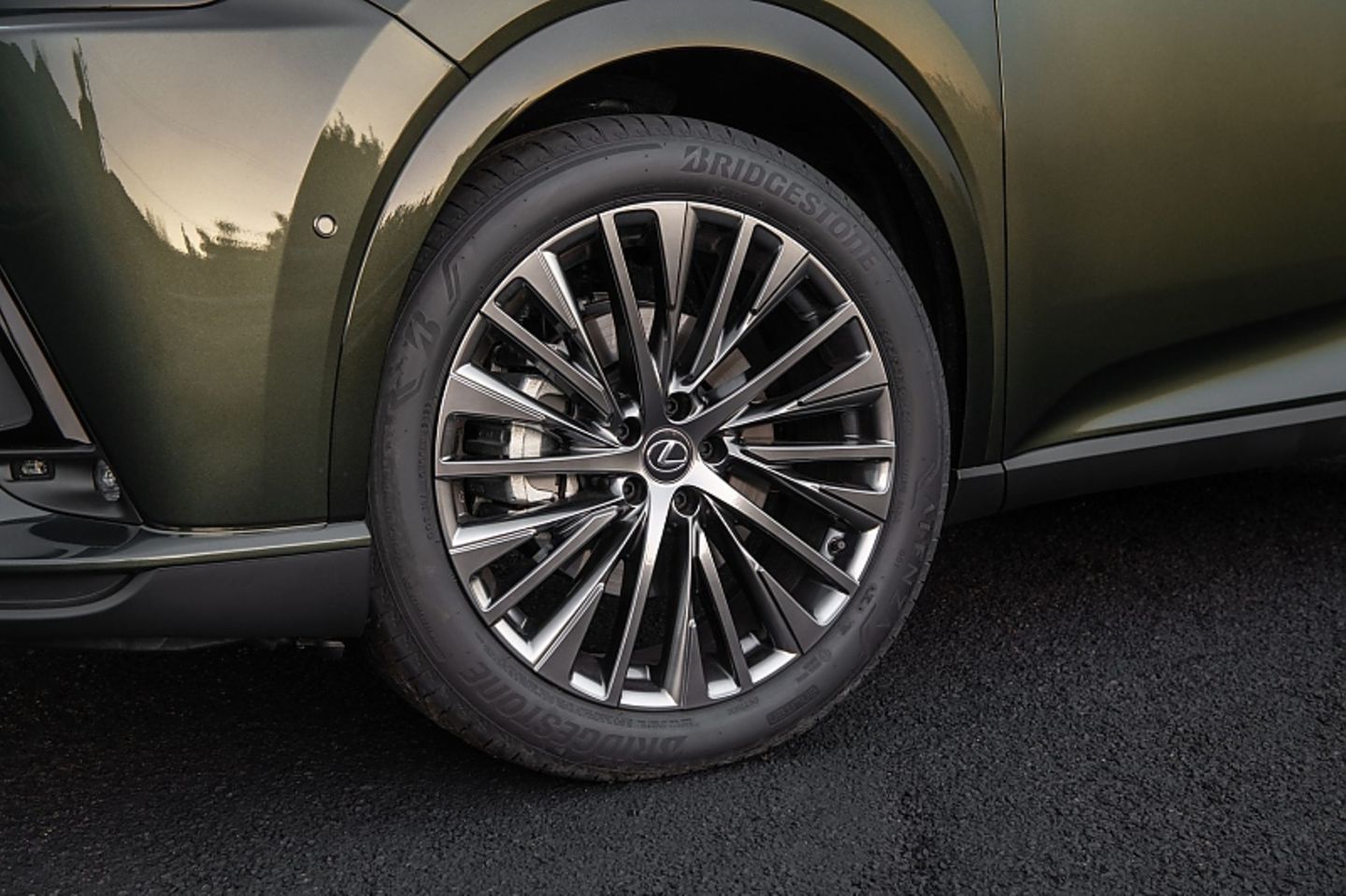 Lexus RX 450h+