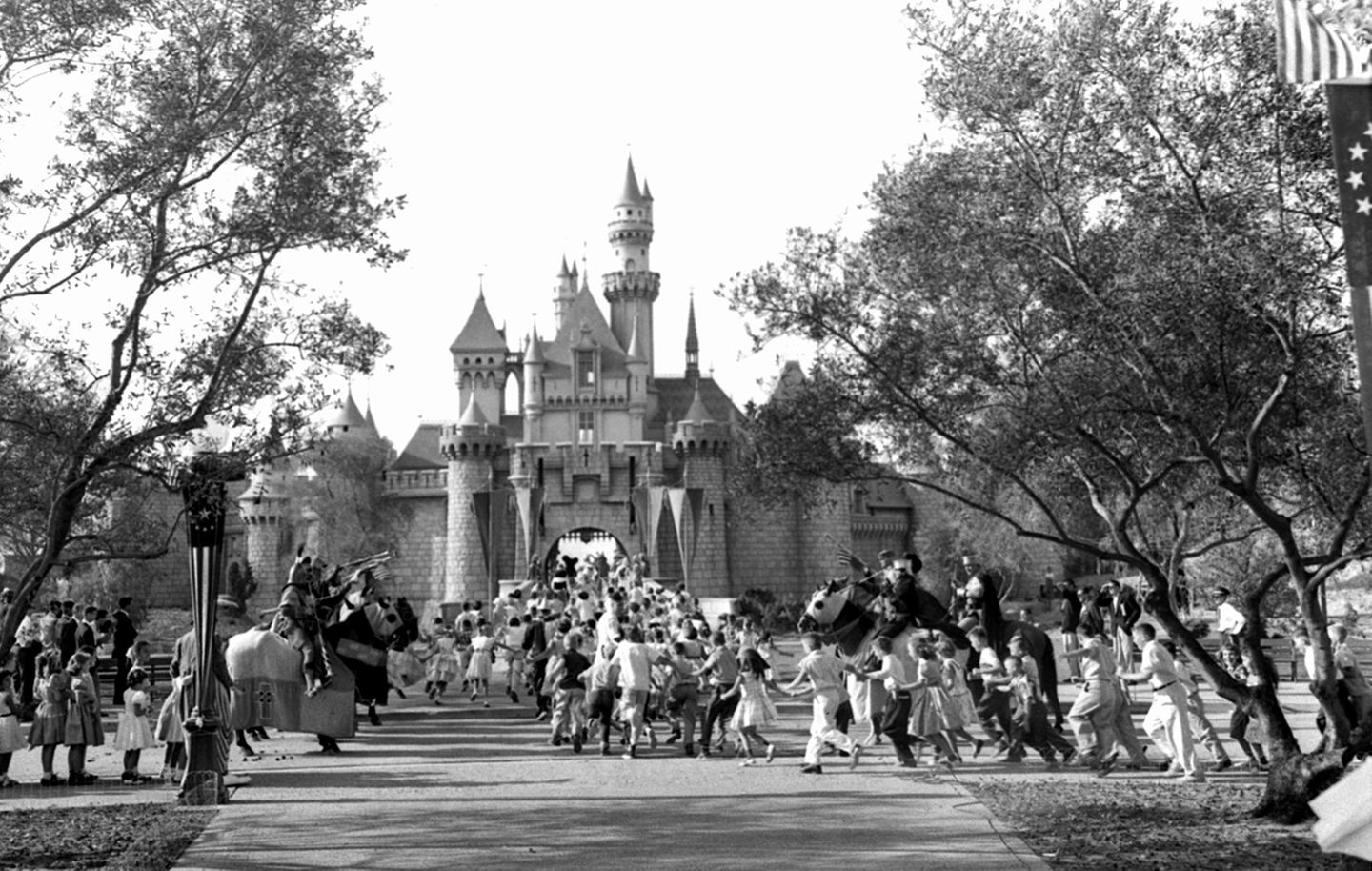 17. Juli: Disneyland wird 65 Jahre alt 