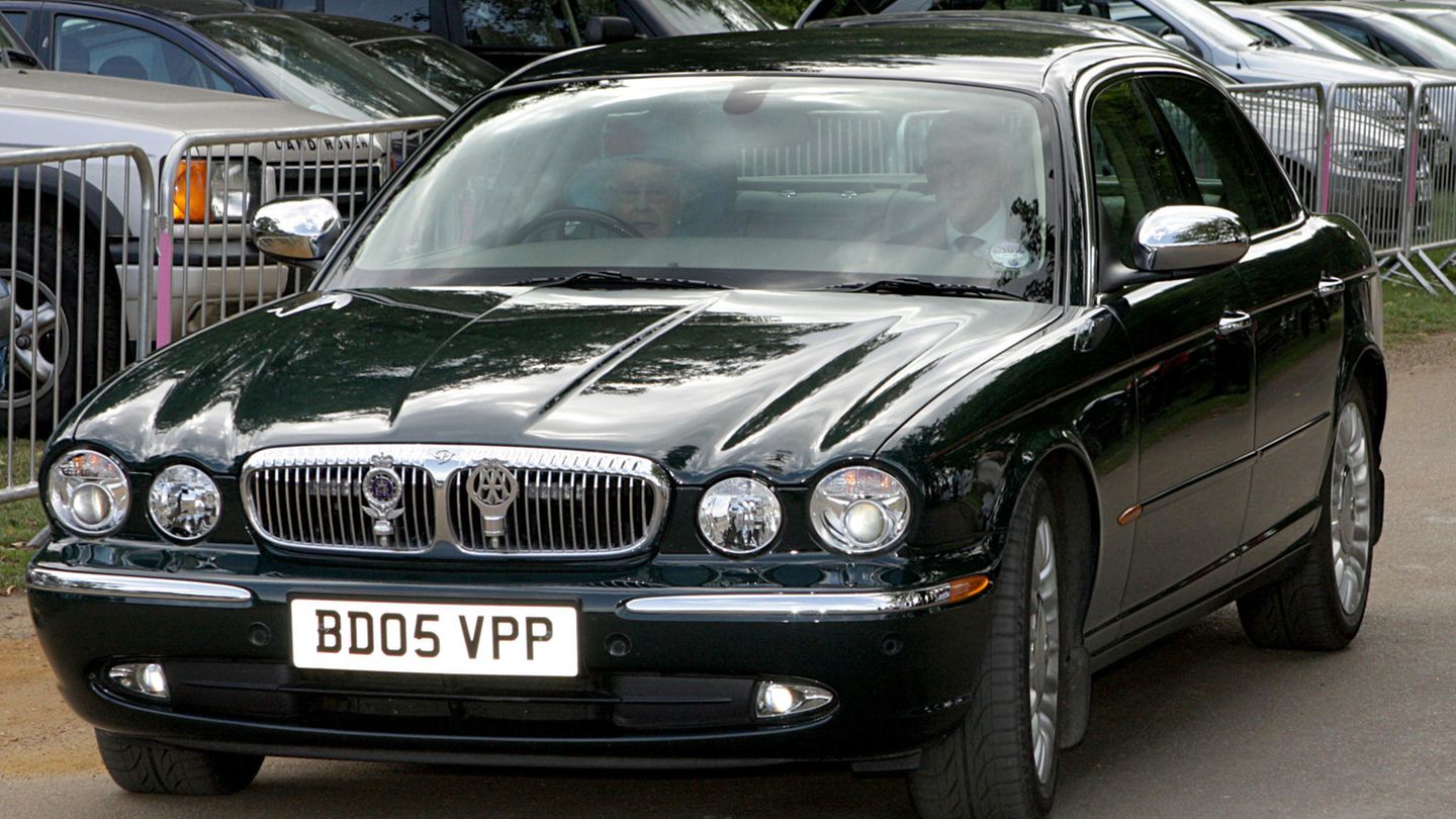 Daimler Super V8