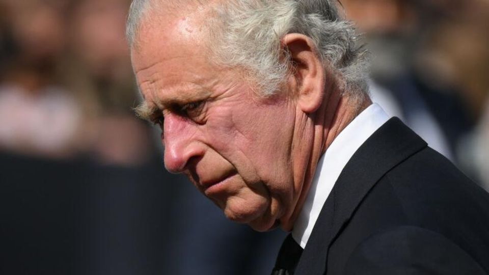 König Charles III. – nach dem Tod seiner geliebten Mutter sitzt er nun auf dem Thron
