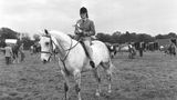 Camilla auf dem Pferd