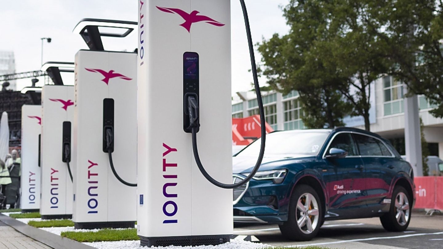 Guide: Rising Electricity and Fuel Costs : Loss of Voltage