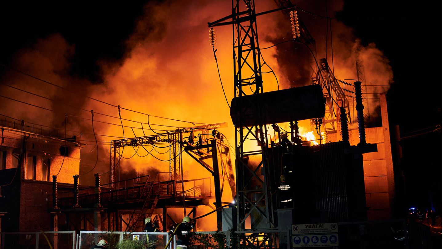 Ukraine: Large-scale power cuts – Zelenskyj accuses Russia of sabotage (video)