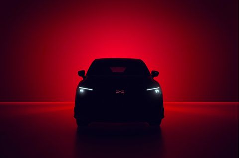 Ein Elektroauto in Frontansicht