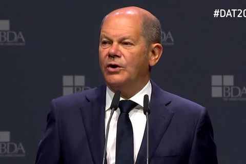 Video: Scholz dankt Wirtschaft für Solidarität mit Ukraine