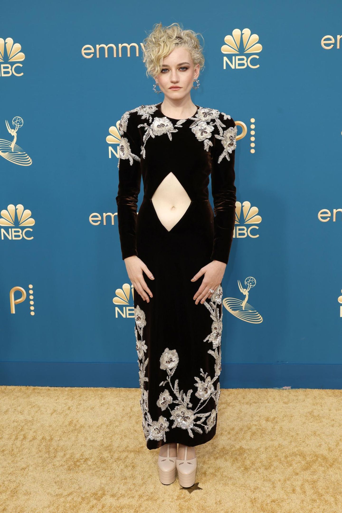 Julia Garner