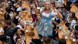 Die Tücken der Wiesn: Dirndl-Code auf dem Oktoberfest in München
