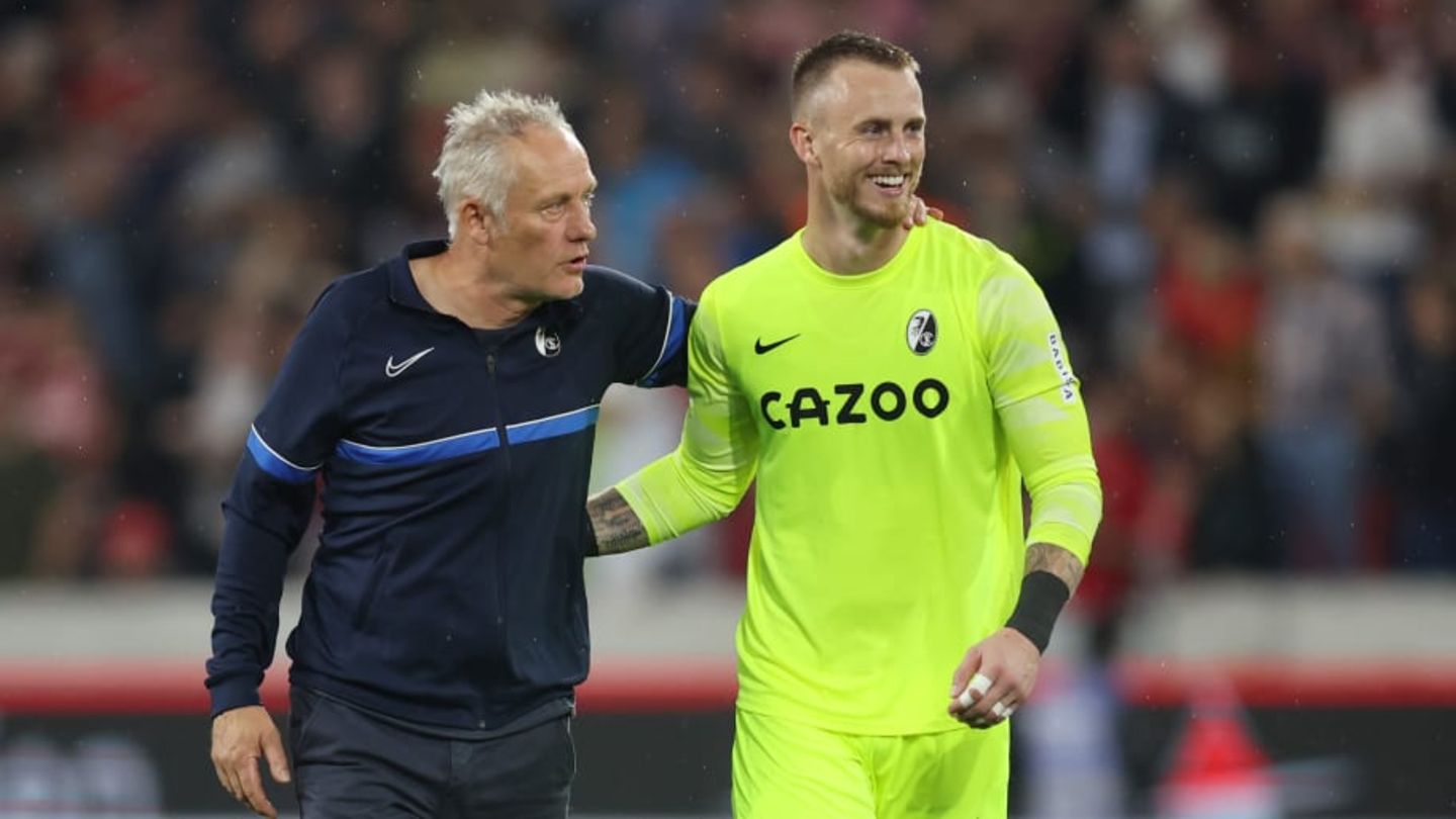 Mark Flekken, Christian Streich