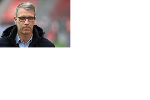 FBL-GER-BUNDESLIGA-LEVERKUSEN-SCHALKE
