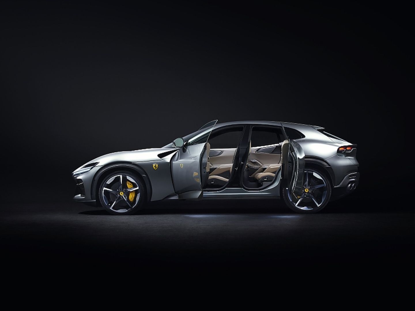 Der erste Ferrari mit vier Türen