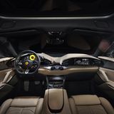 Die Fahrerkabine des Ferrari Purosangue 