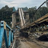 Zerstörte Brücke in Isjum