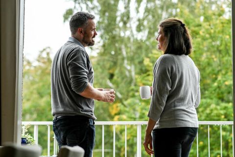 Heike und Constanze Otto denken über eine Sterilisation des Familienvaters nach – doch noch es gibt offene Fragen.