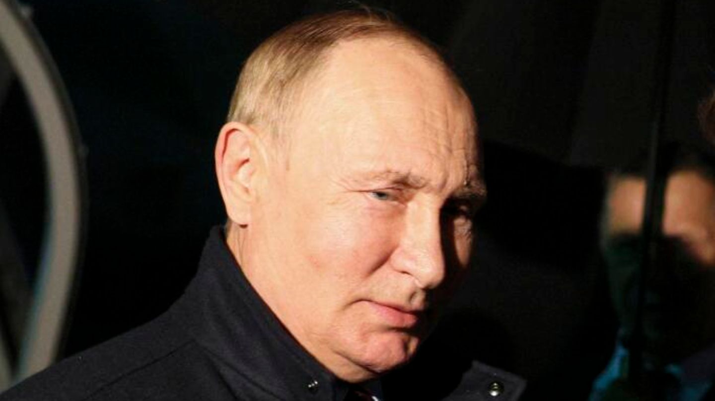Er äußert sich bislang nicht zu den Verlusten seiner Truppen in der Ukraine: Kremlchef Wladimir Putin.