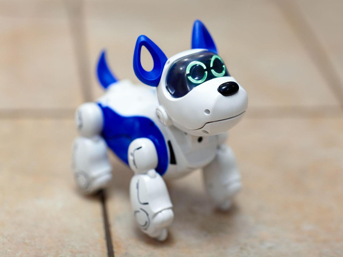 Roboterhund: Interkatives Spielzeug für Kinder im Vergleich