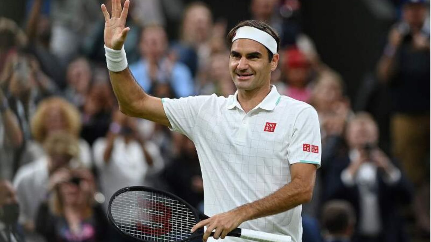 Tennis-Ass Roger Federer feiert seinen Sieg im Wimbledon 2021