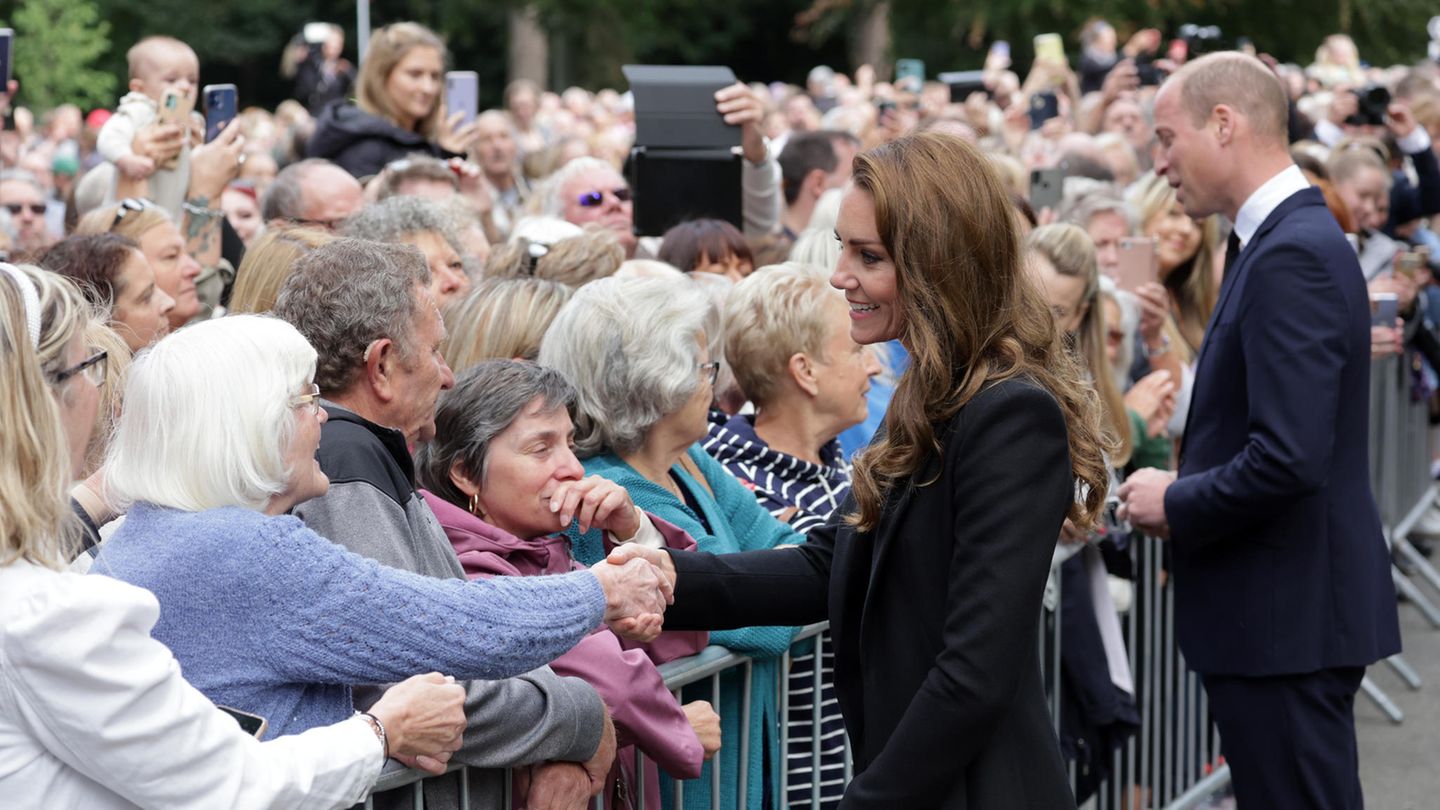 Tod Von Elizabeth II: William Und Kate Besuchen Sandringham | STERN.de