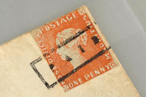 Die Briefmarke "Rote Mauritius" auf einem Brief