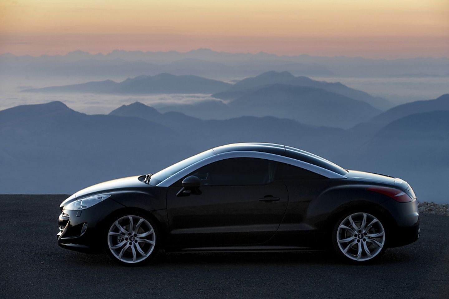 Peugeot RCZ