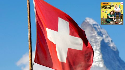 Schweiz: Eine Flagge für eine Berggipfel