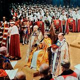 Queen Elizabeth II. bei ihrer Krönung