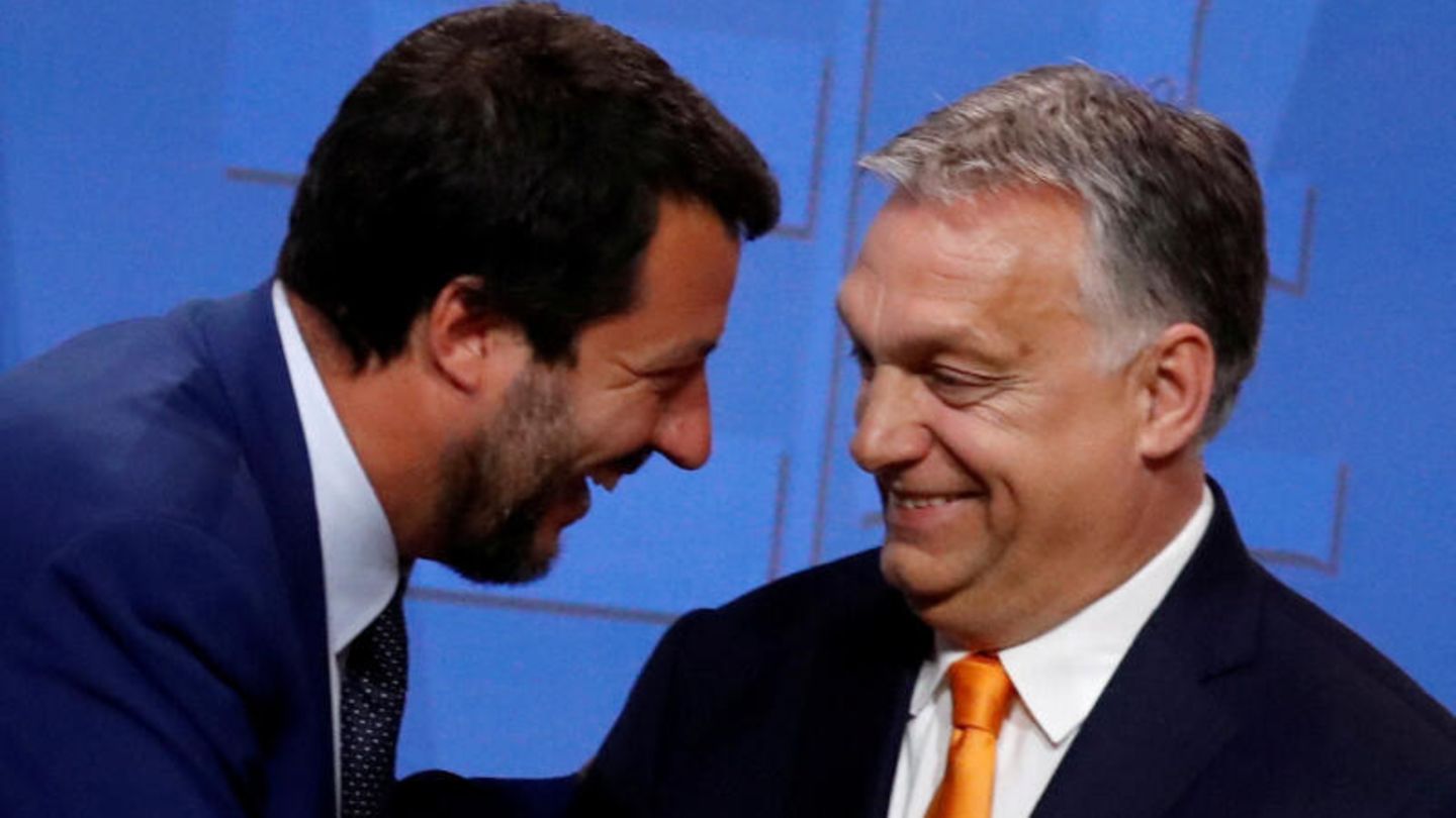 Der Rechte Politiker Matteo Salvini und Ungarns Staatschef Orban verstehen sich gut