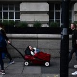 Die Warteschlange vor der Westminster Hall und dem Sarg von Queen Elizabeth II.
