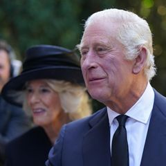 Charles III. und Königsgemahlin Camilla in Wales